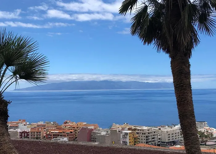 Nicole Gigantes By Estrella Del Norte * Puerto de Santiago (Tenerife)